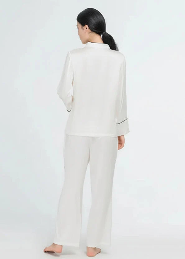 Elegant Women's Real Silk Pajamas Long Sleeve