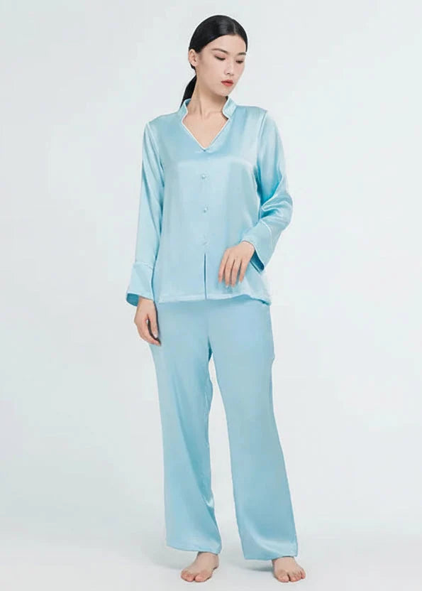 Elegant Women's Real Silk Pajamas Long Sleeve
