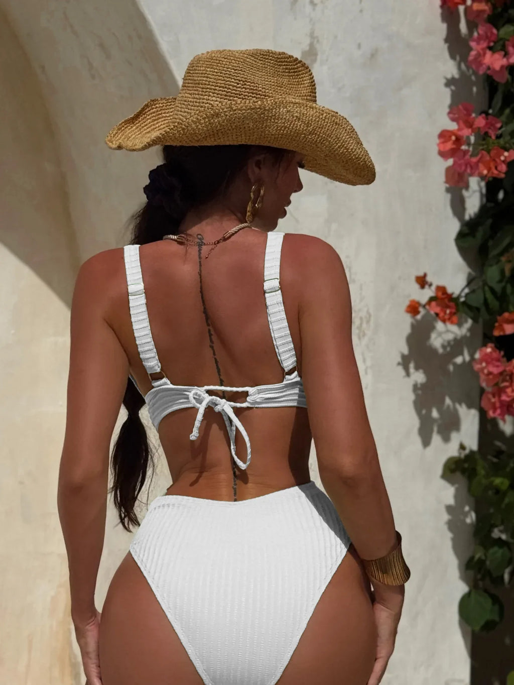 2026 Deep V Neck Cut Out Women Swimwear One Piece Swimsuit Female High Leg Cut Monokini Bather Backless Bathing Swim Beachwear