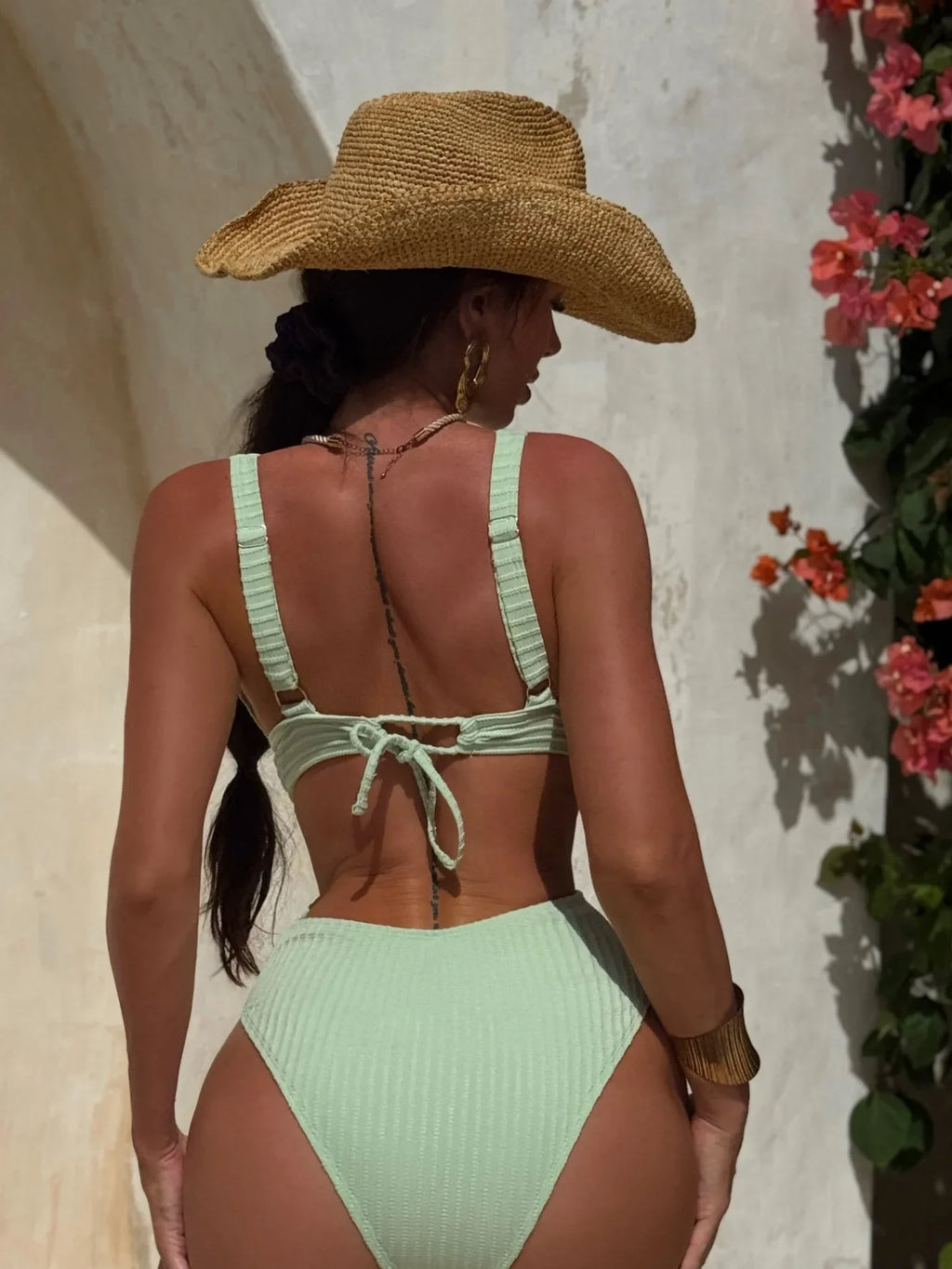 2026 Deep V Neck Cut Out Women Swimwear One Piece Swimsuit Female High Leg Cut Monokini Bather Backless Bathing Swim Beachwear