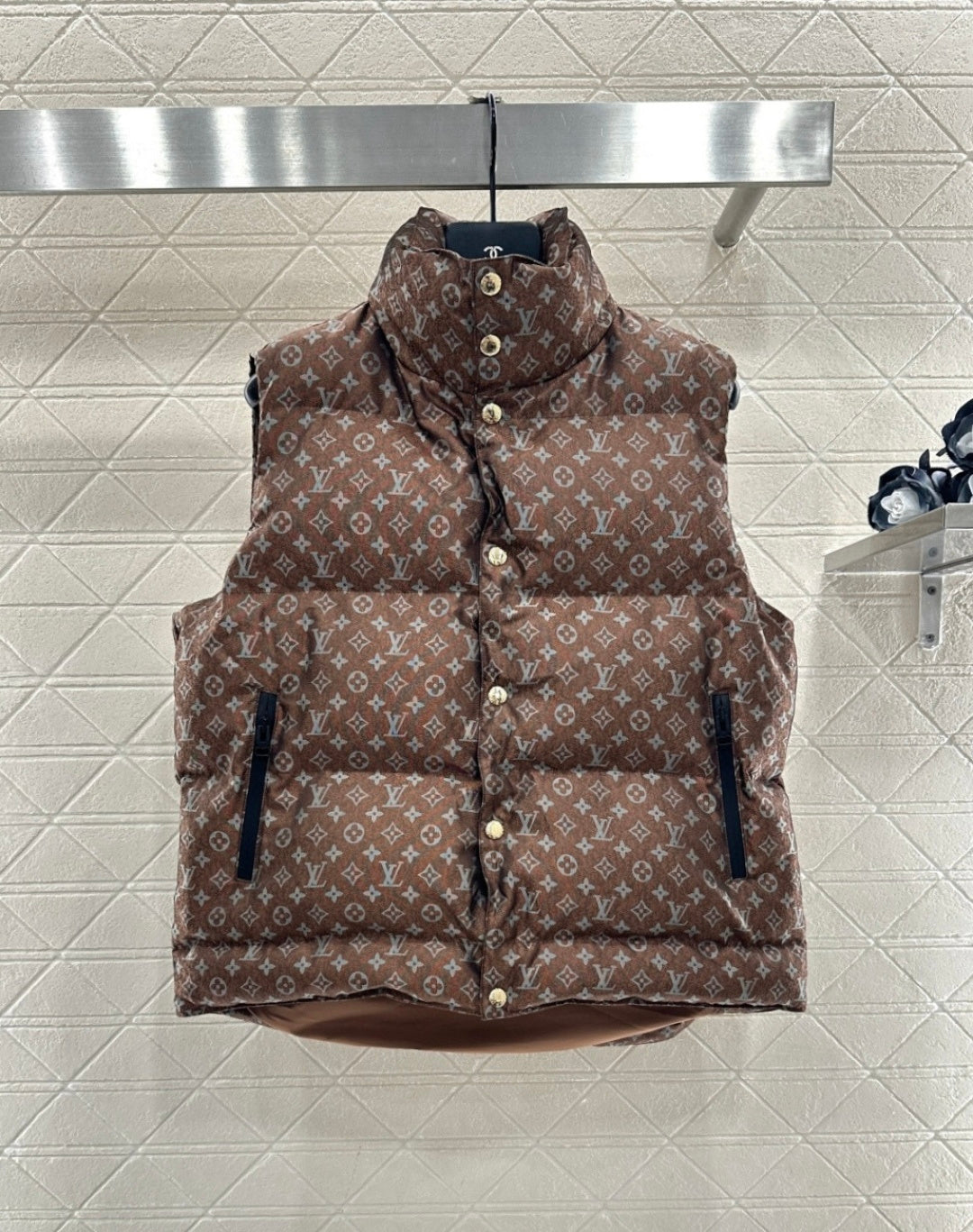 Women's LV Puffy Vest