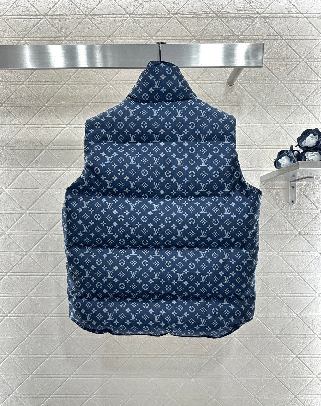 Women's LV Puffy Vest