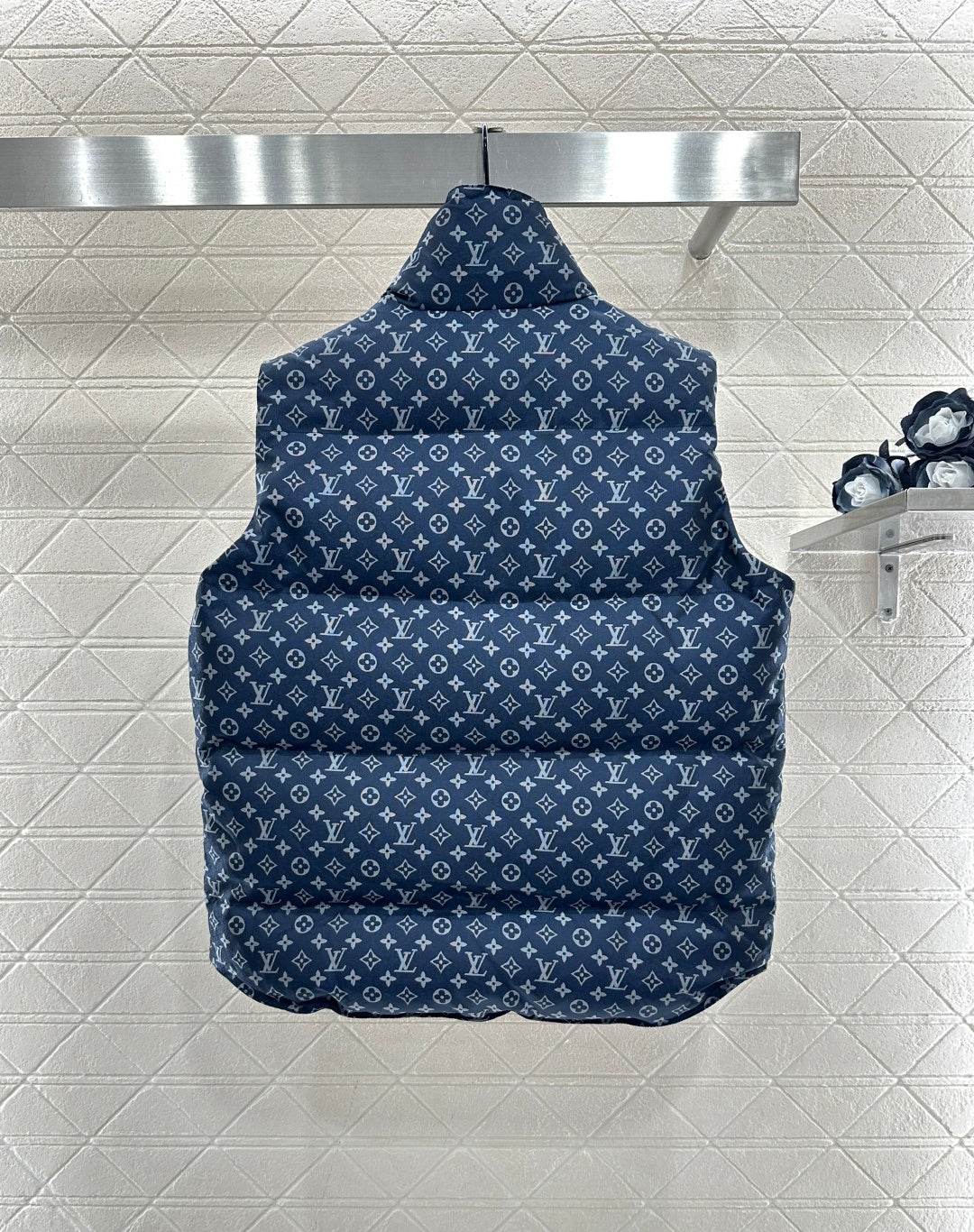 Women's LV Puffy Vest