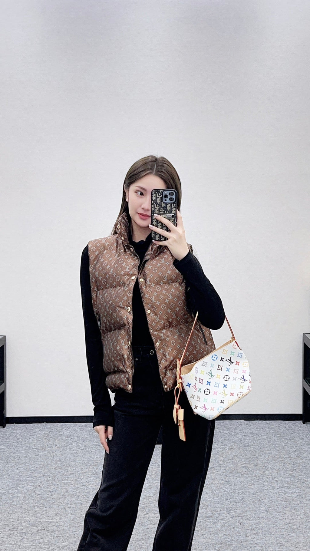 Women's LV Puffy Vest