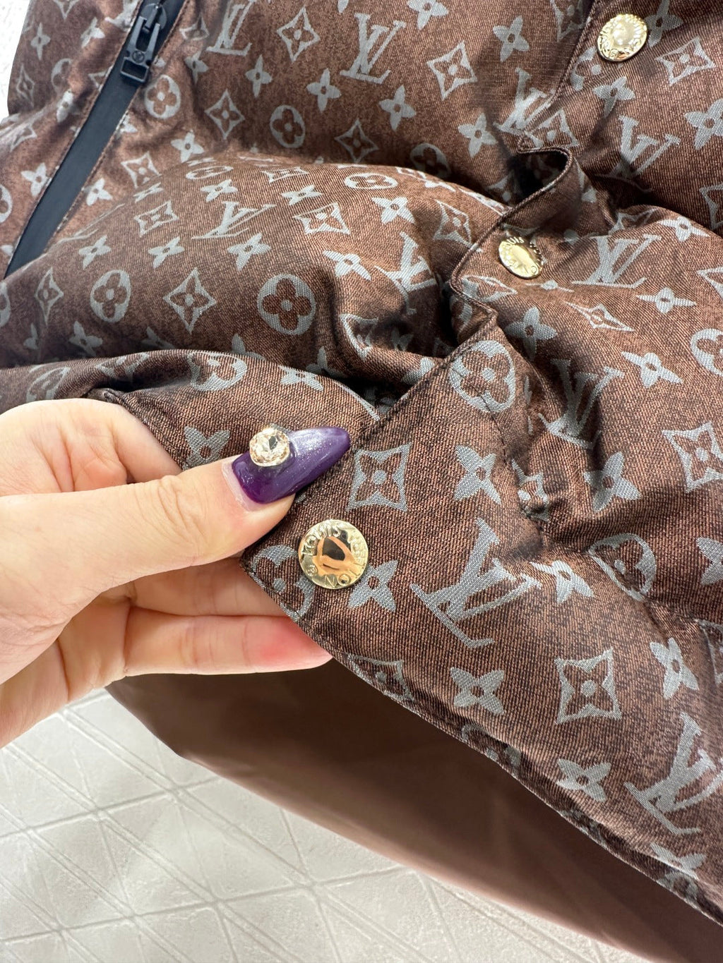 Women's LV Puffy Vest