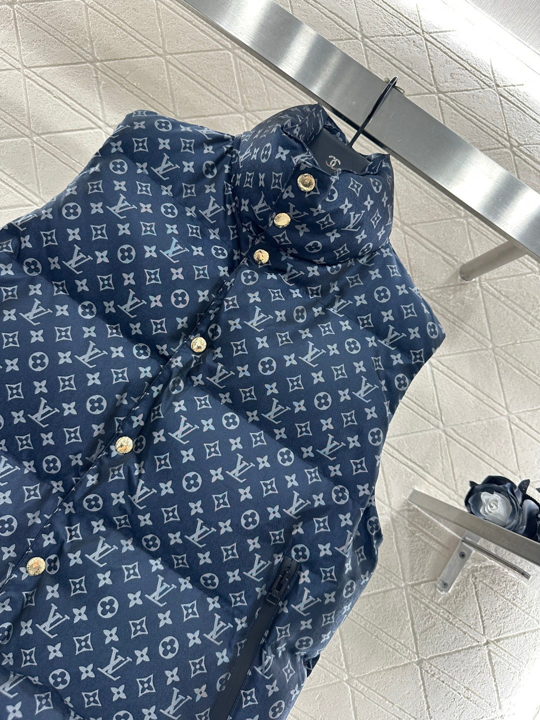 Women's LV Puffy Vest