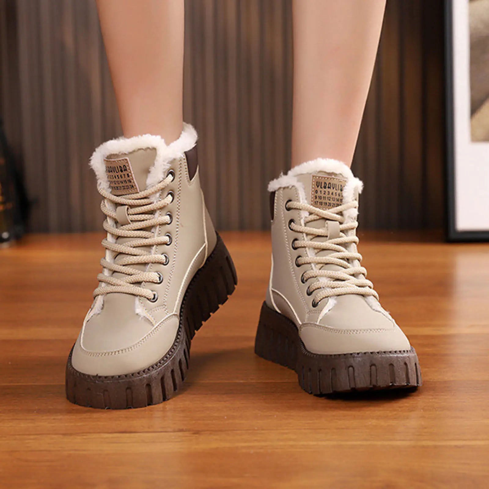Women's Lace Up Fleece Lined Winter Fashion Snow Boots